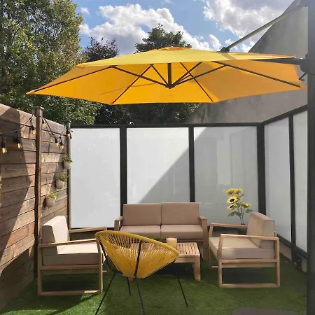 Terrasse Entre Paris Et